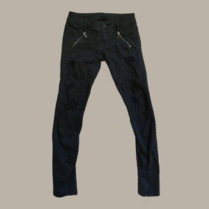 Guess Skinny black ripped pants with zippers 27